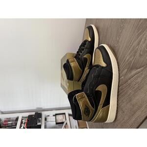 Nike Air Jordan 1 Retro High OG Black and Gold Sneakers